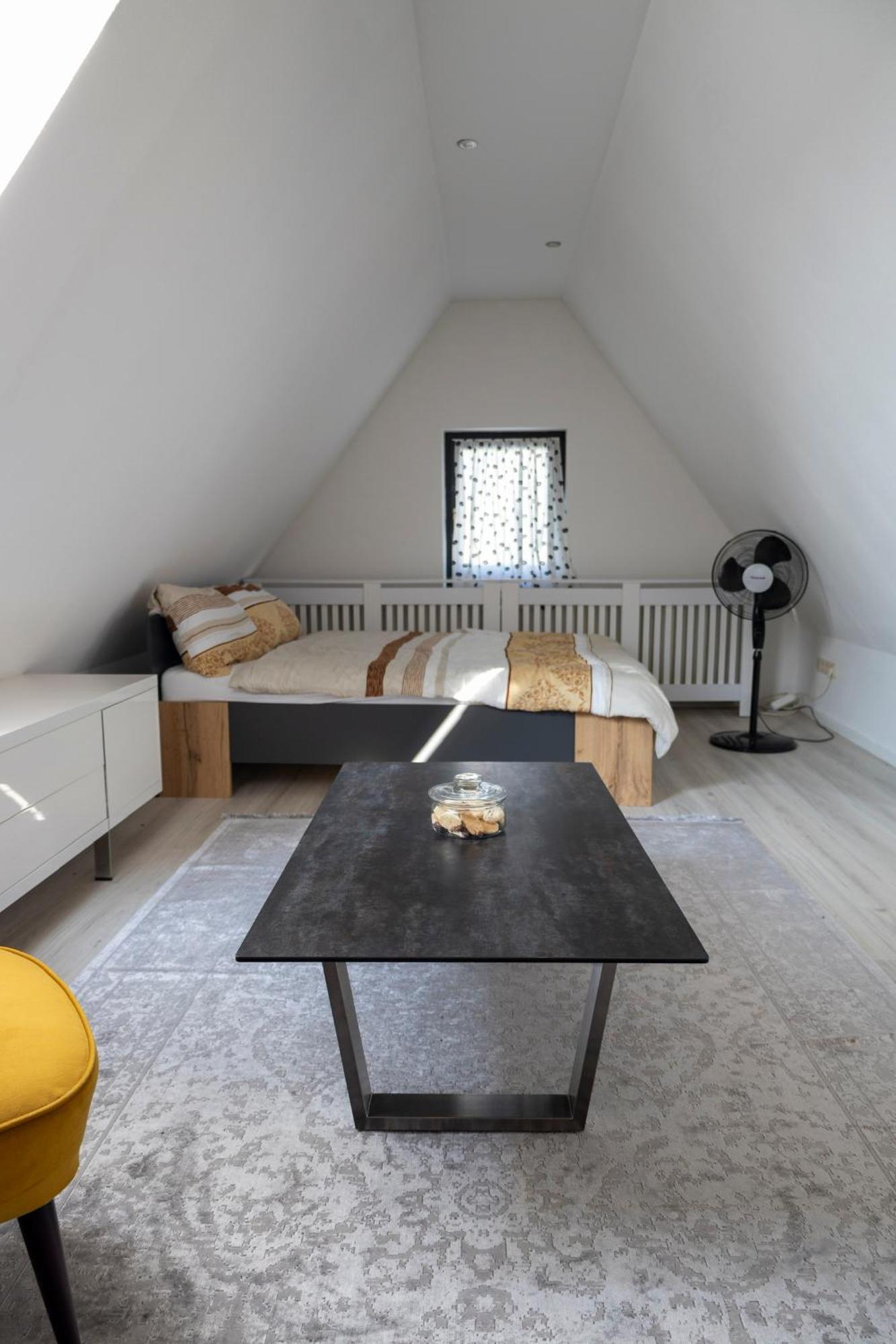 Ferienwohnung In Karlburg Карлштадт Экстерьер фото